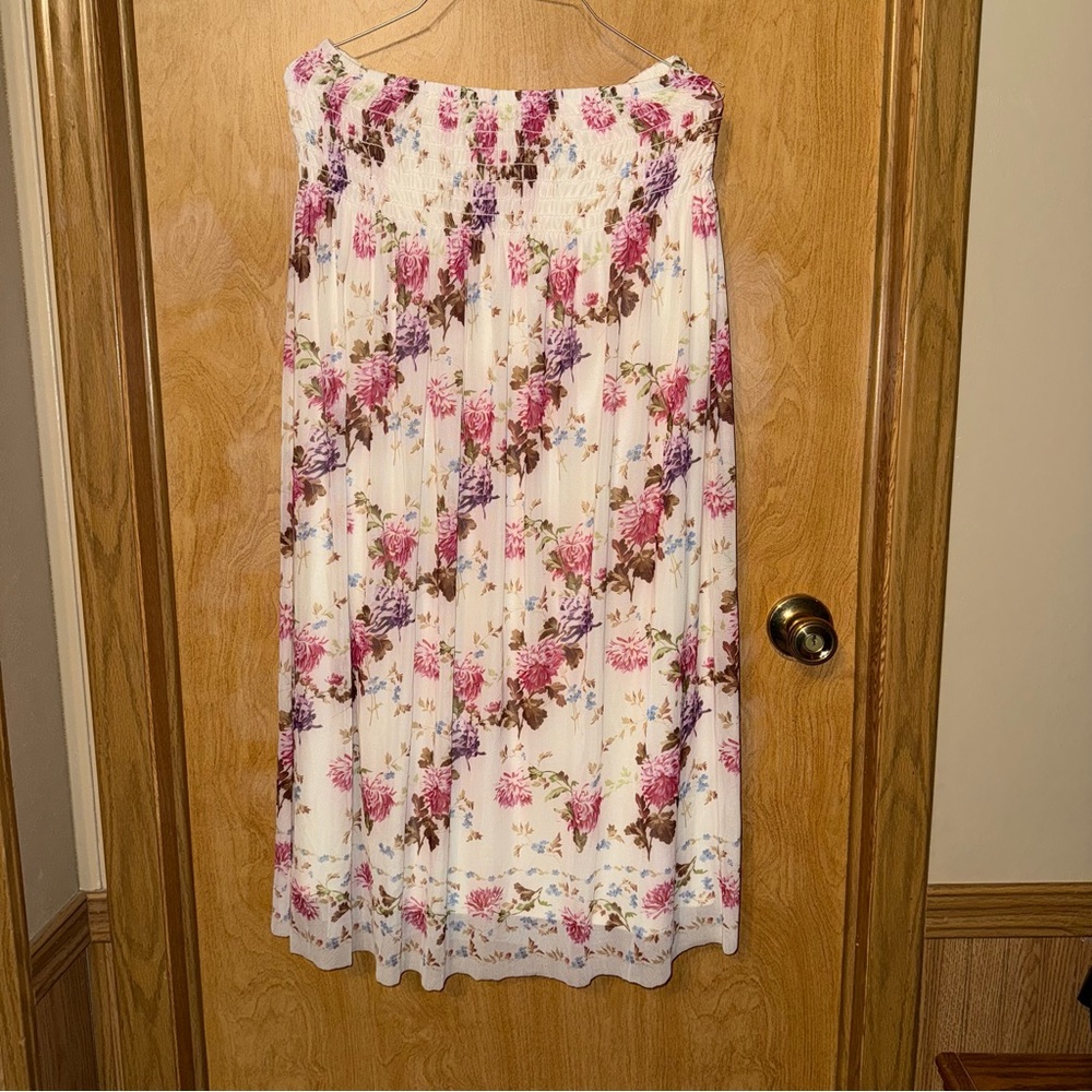 Max Studio Floral Print Women's Maxi Skirt Size Medium